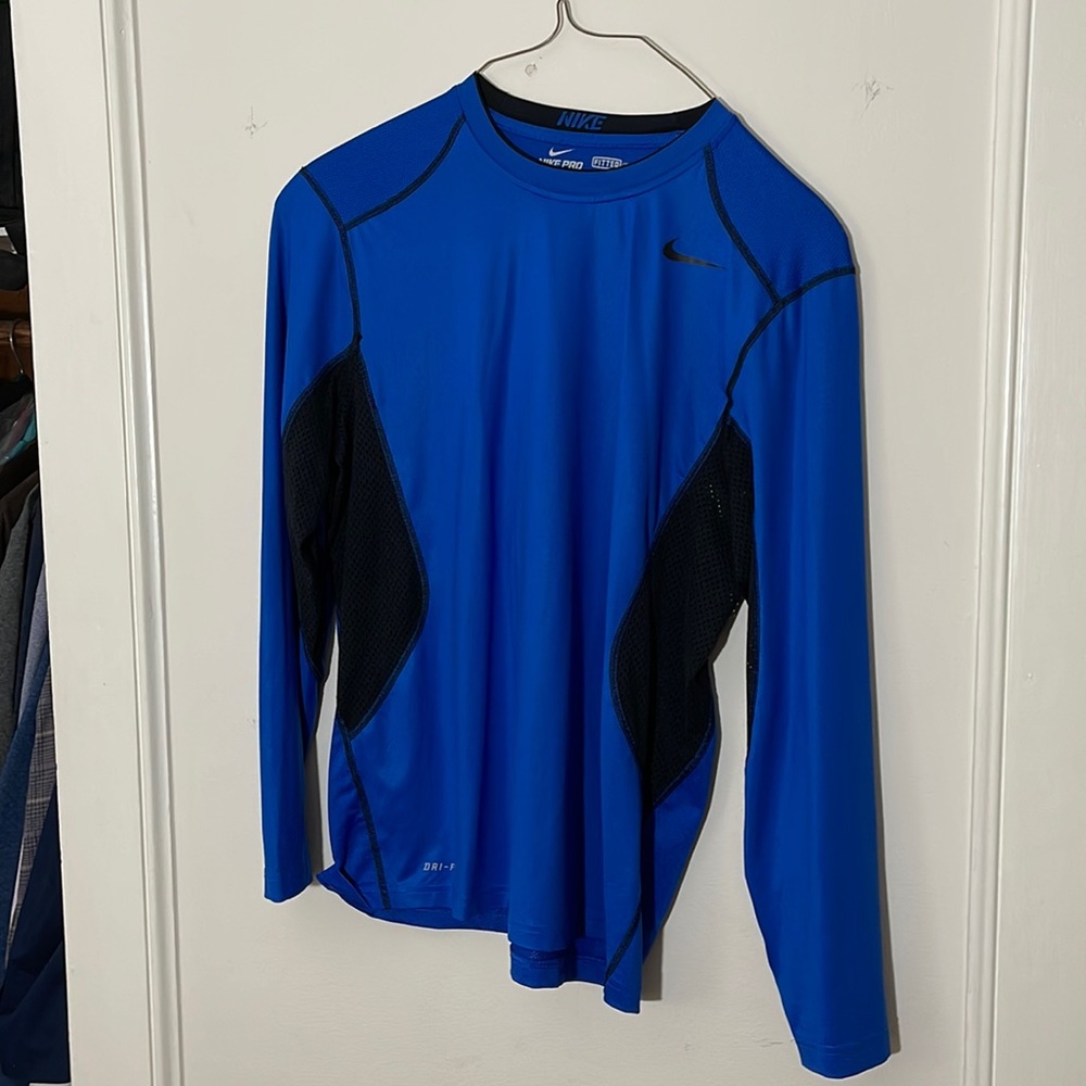 Nike Pro Combat Large long sleeve moisturizer wicking shirt